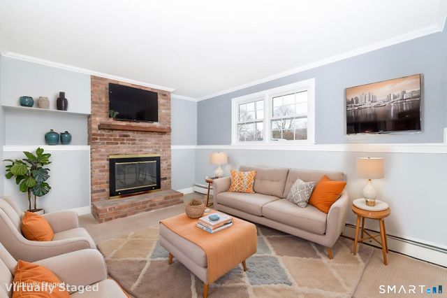 8 Still Field Road, Manchester, CT 06040