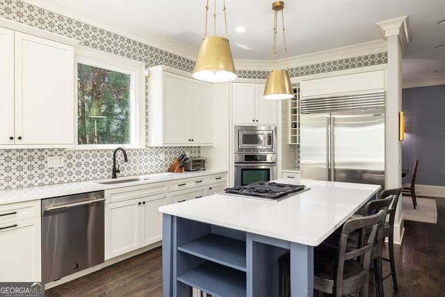 125 Bucher Drive, Decatur, GA 30030