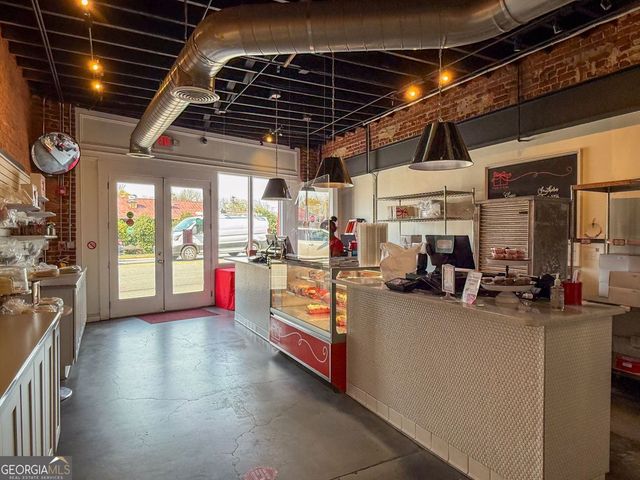 125 Bucher Drive, Decatur, GA 30030