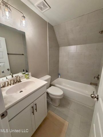 10238 March Meadows Way, Olive Branch, MS 38654