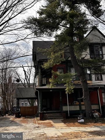 305 CHESTNUT AVE, Trenton, NJ 08609