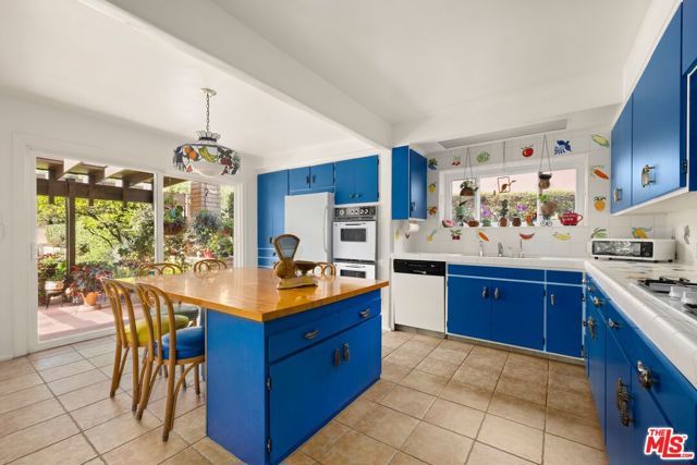 10461 Wilkins Avenue, Los Angeles, CA 90024