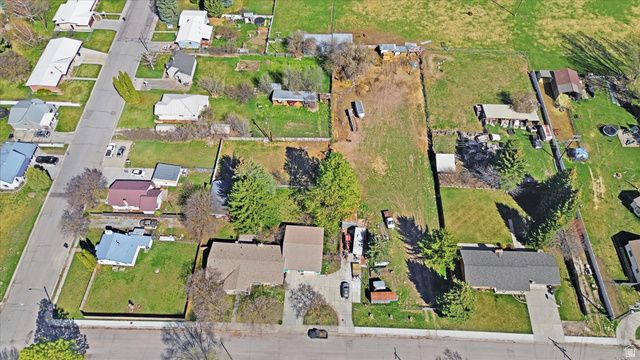 415 E 1ST, Preston, ID 83263