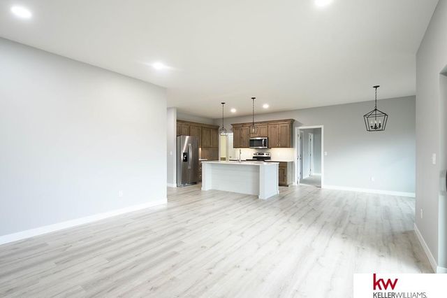 1450 Montana Street, Superior, NE 68978