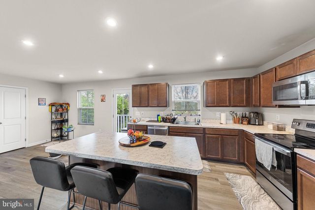 145 DURSLEY CIR, Middletown, VA 22645