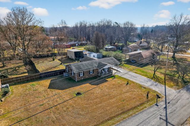 209 Pine Grove Rd, Smithville, TN 37166