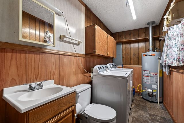 209 Pine Grove Rd, Smithville, TN 37166