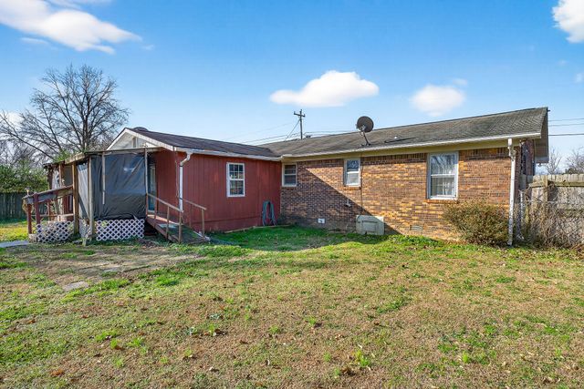 209 Pine Grove Rd, Smithville, TN 37166