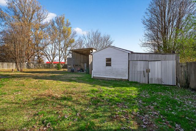 209 Pine Grove Rd, Smithville, TN 37166