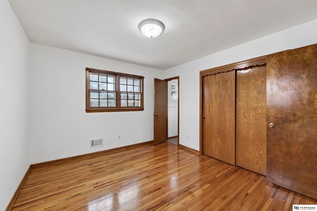 6634 Nebraska Avenue, Omaha, NE 68104