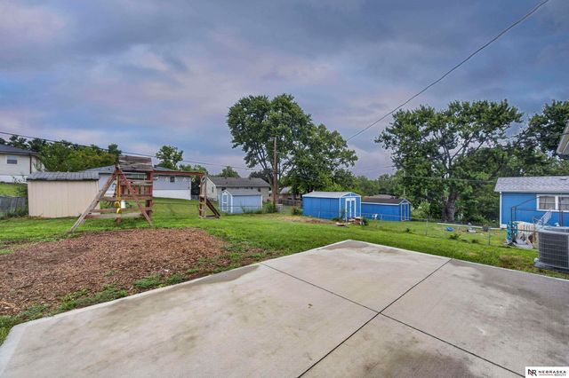 6634 Nebraska Avenue, Omaha, NE 68104