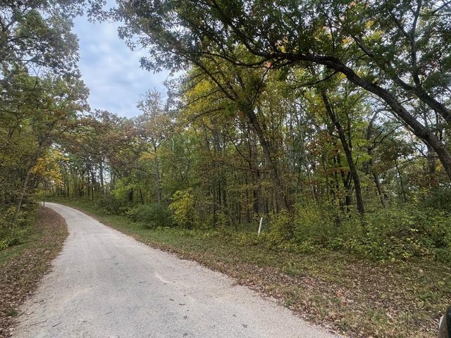 22495 County Hwy DD Road, Richland Center, WI 53581