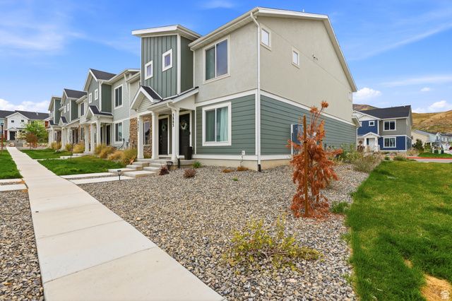 3887 S SEDIMENT HILL DR, Magna, UT 84044