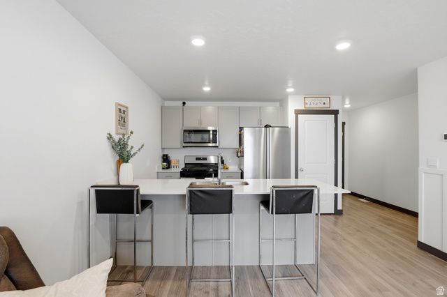 3887 S SEDIMENT HILL DR, Magna, UT 84044