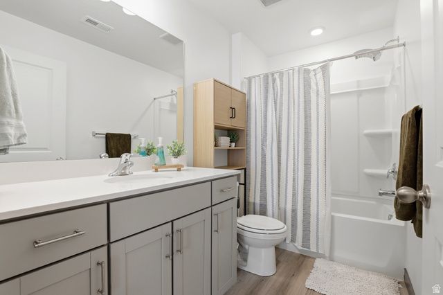 3887 S SEDIMENT HILL DR, Magna, UT 84044