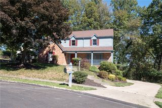204 Woodbury Ct, Mccandless, PA 15090