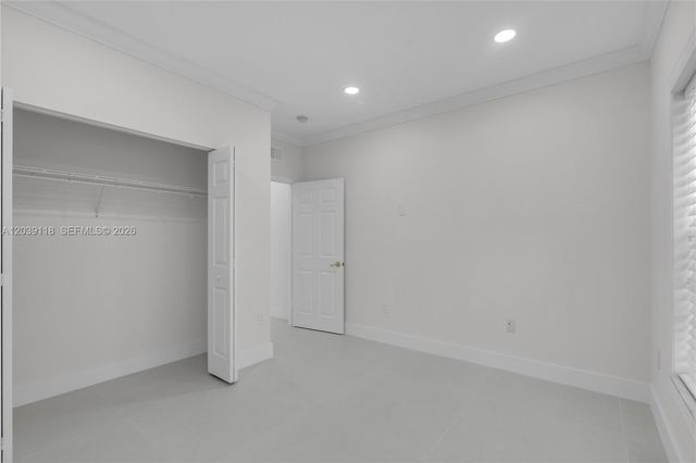 7482 NW 21st Ct, Pembroke Pines, FL 33024