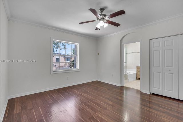 7482 NW 21st Ct, Pembroke Pines, FL 33024