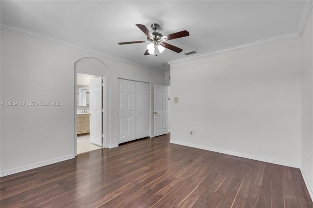 7482 NW 21st Ct, Pembroke Pines, FL 33024