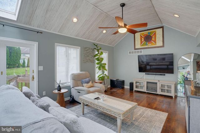 7 MICHAEL CT, Dover, DE 19904