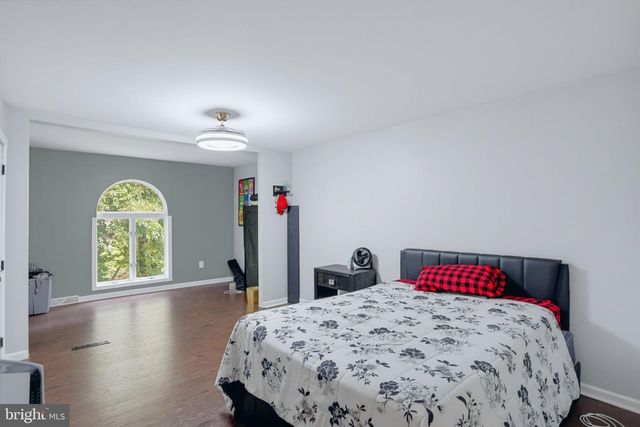 7 MICHAEL CT, Dover, DE 19904