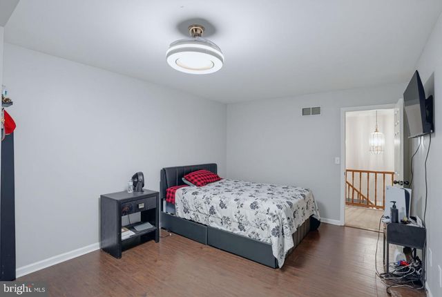 7 MICHAEL CT, Dover, DE 19904