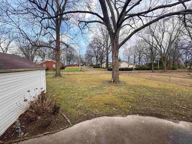 400 PARK ST, Covington, TN 38019