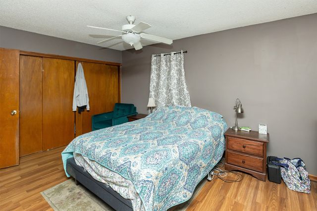 2830 NE 51st Court, Des Moines, IA 50317