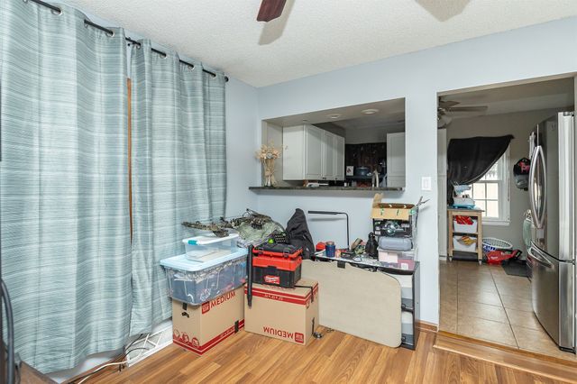 2830 NE 51st Court, Des Moines, IA 50317