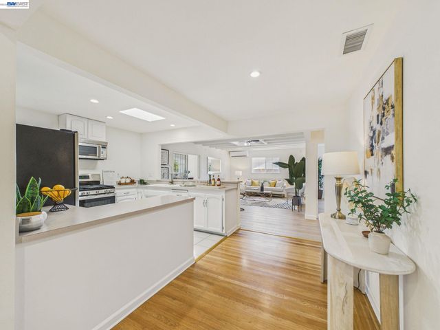 849 Odonnell, San Leandro, CA 94577