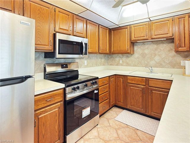 1326 S Brandywine CIR 4, Fort Myers, FL 33919