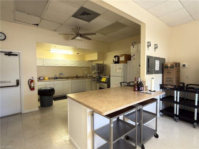 1326 S Brandywine CIR 4, Fort Myers, FL 33919