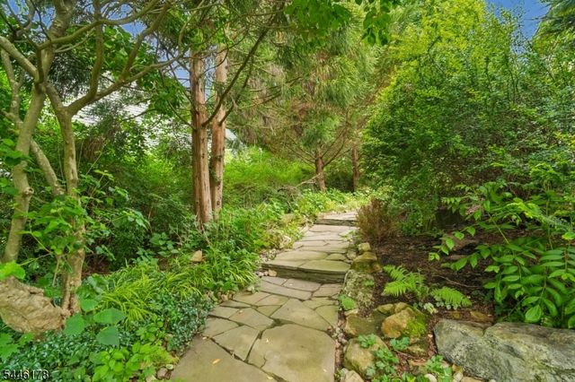 361 North Rd, Chester Twp., NJ 07930