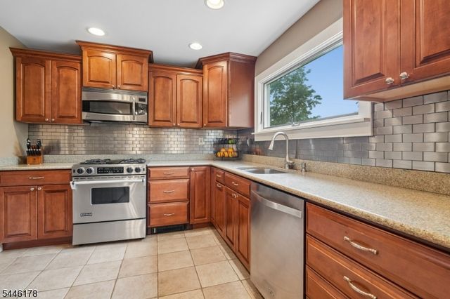 361 North Rd, Chester Twp., NJ 07930