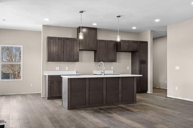 157 S Shining Mountain Drive, Cape Fair, MO 65624