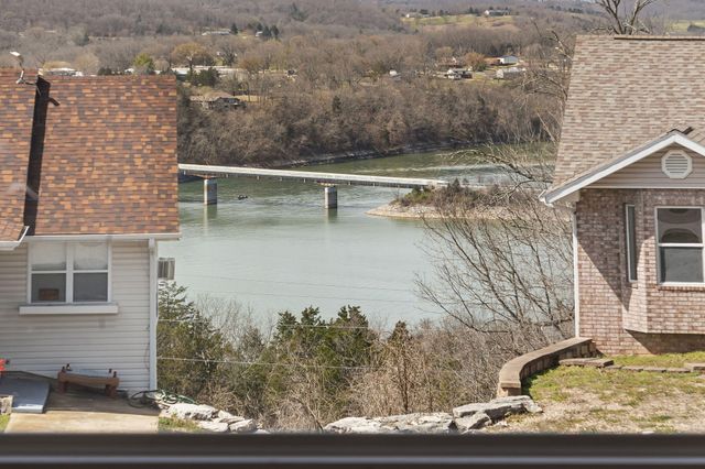 157 S Shining Mountain Drive, Cape Fair, MO 65624