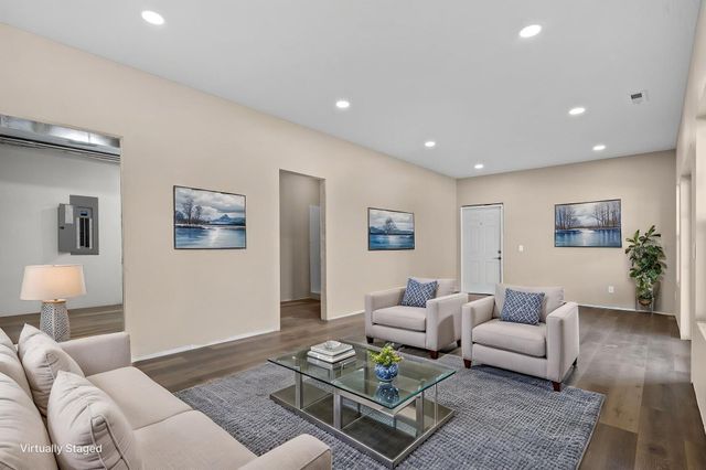 157 S Shining Mountain Drive, Cape Fair, MO 65624