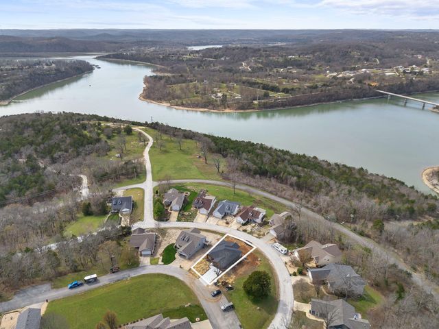 157 S Shining Mountain Drive, Cape Fair, MO 65624