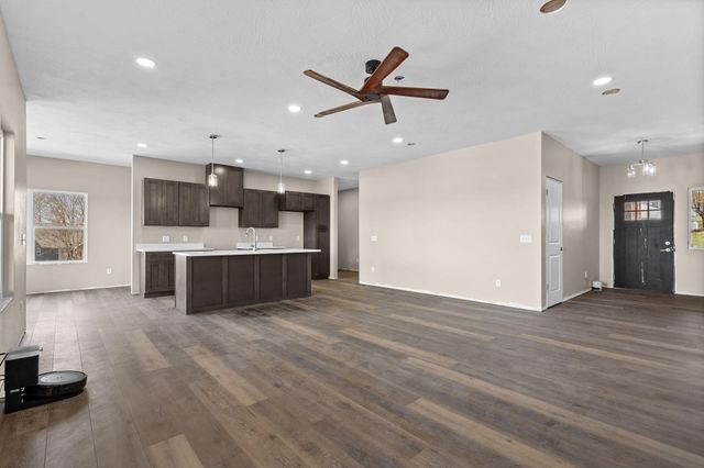 157 S Shining Mountain Drive, Cape Fair, MO 65624