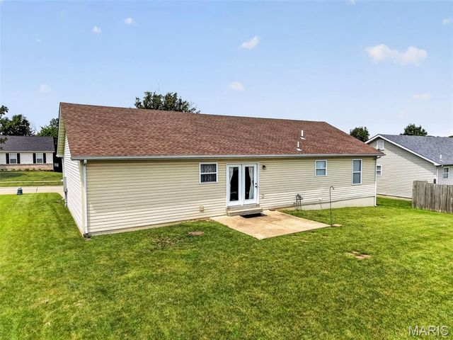 54 Spring Hill Circle, Wright City, MO 63390