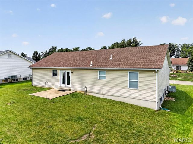 54 Spring Hill Circle, Wright City, MO 63390