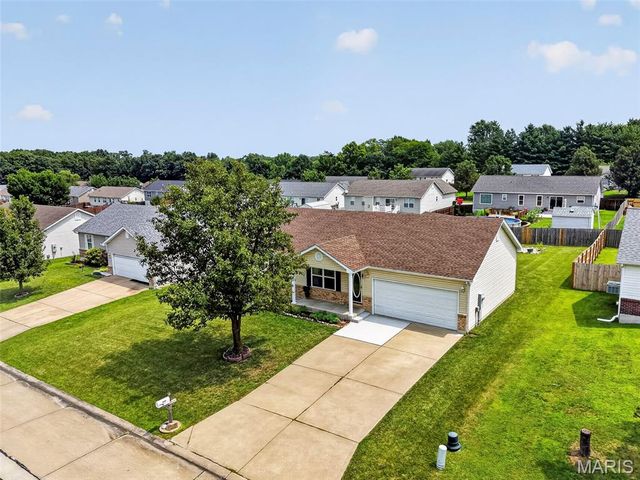 54 Spring Hill Circle, Wright City, MO 63390