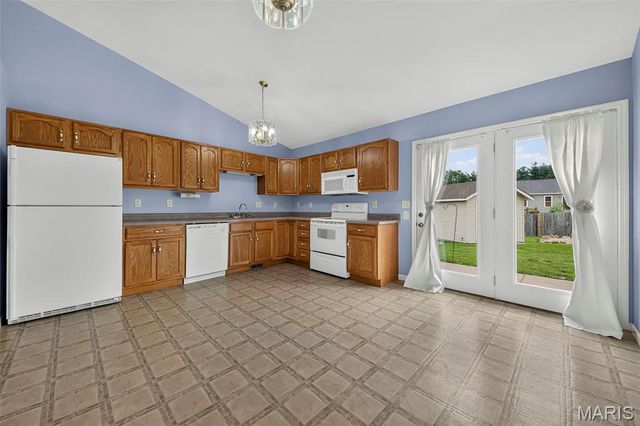 54 Spring Hill Circle, Wright City, MO 63390