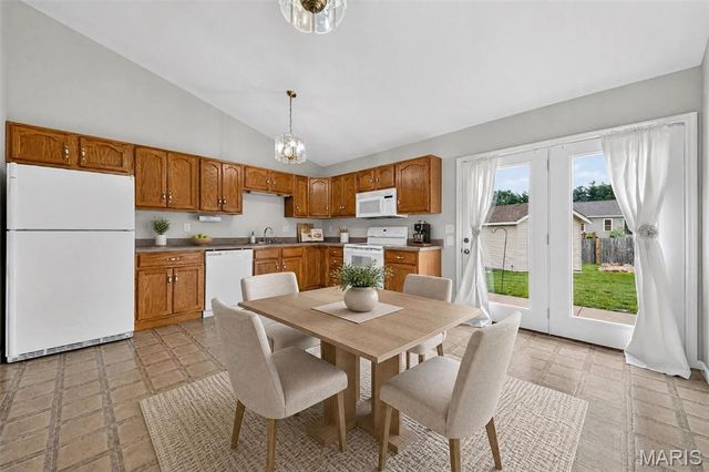 54 Spring Hill Circle, Wright City, MO 63390