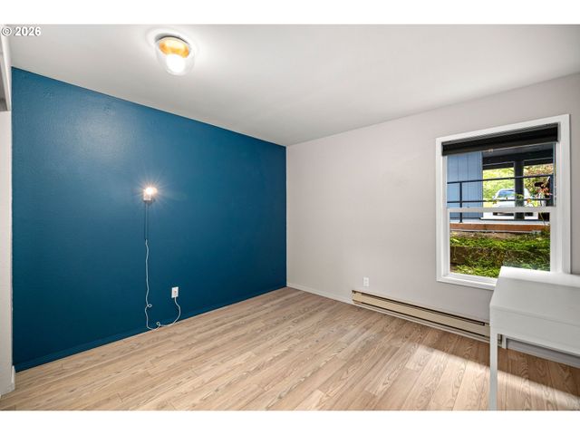 4360 Sw DICKINSON St 35, Portland, OR 97219