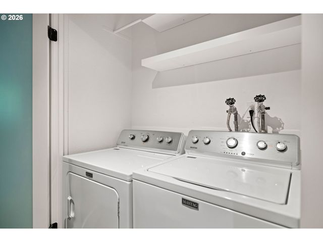 4360 Sw DICKINSON St 35, Portland, OR 97219