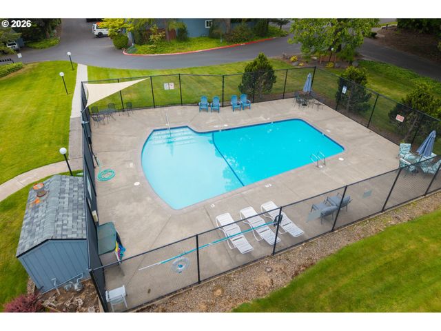 4360 Sw DICKINSON St 35, Portland, OR 97219