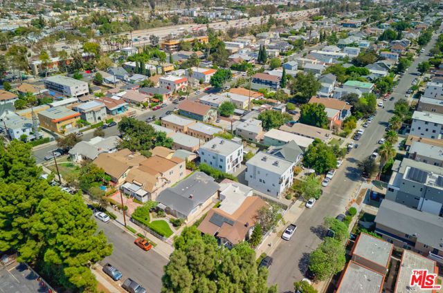 2304 S La Salle Avenue, Los Angeles, CA 90018