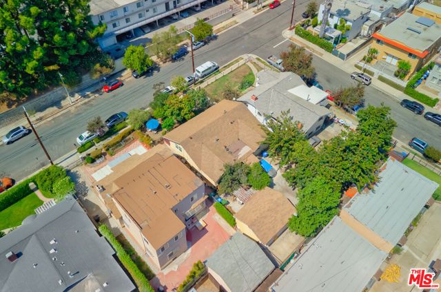 2304 S La Salle Avenue, Los Angeles, CA 90018