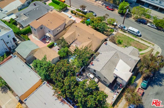 2304 S La Salle Avenue, Los Angeles, CA 90018